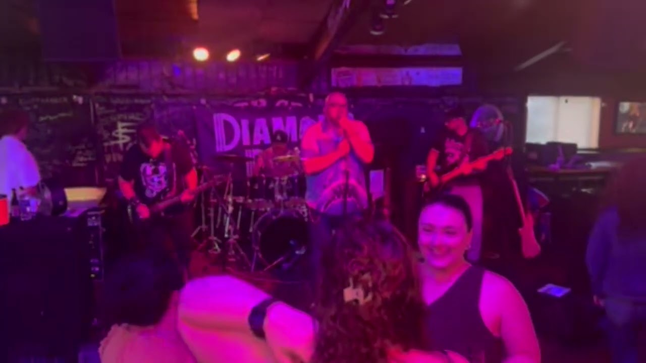 Somebody Told Me - Diamond Road
