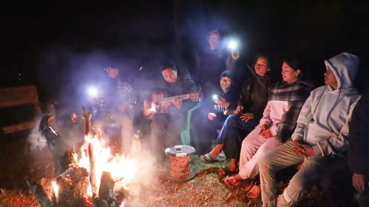 night campfire || Phul sochyo fulai ho || #mrsvlog