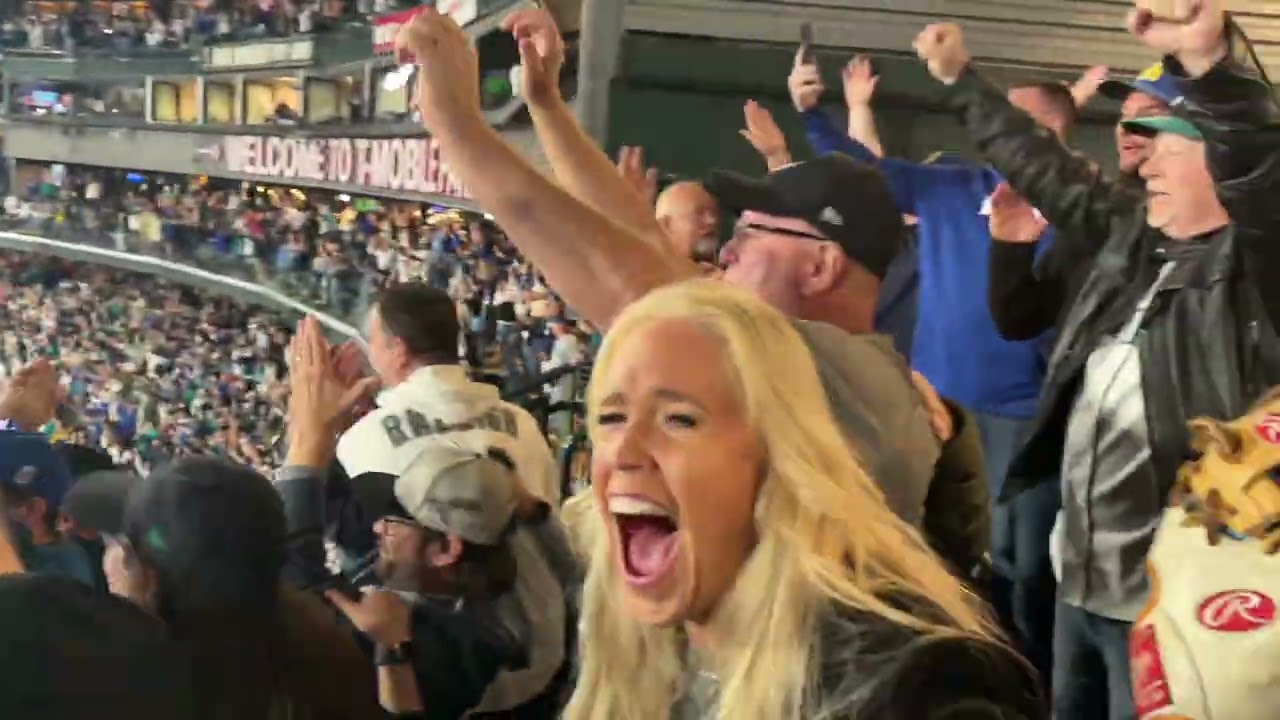 We Witnessed HISTORY! Ruston Catches JP’s Foul Ball + Wild 15th Inning | ALDS Game 5