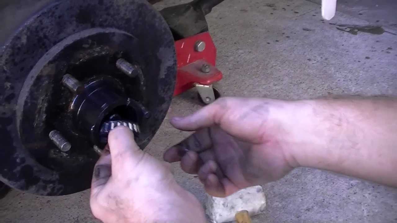 How to rebuild and bleed surge style trailer brakes Part I