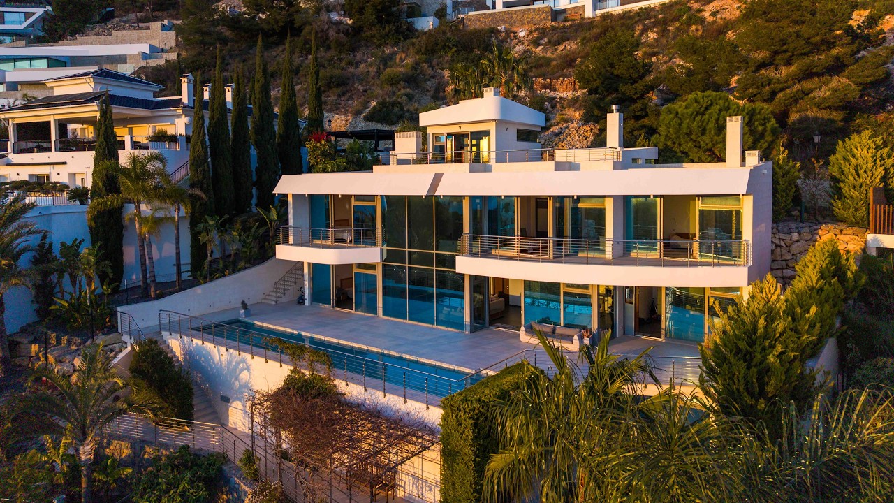 Modern Luxury Mansion in Altea Hills