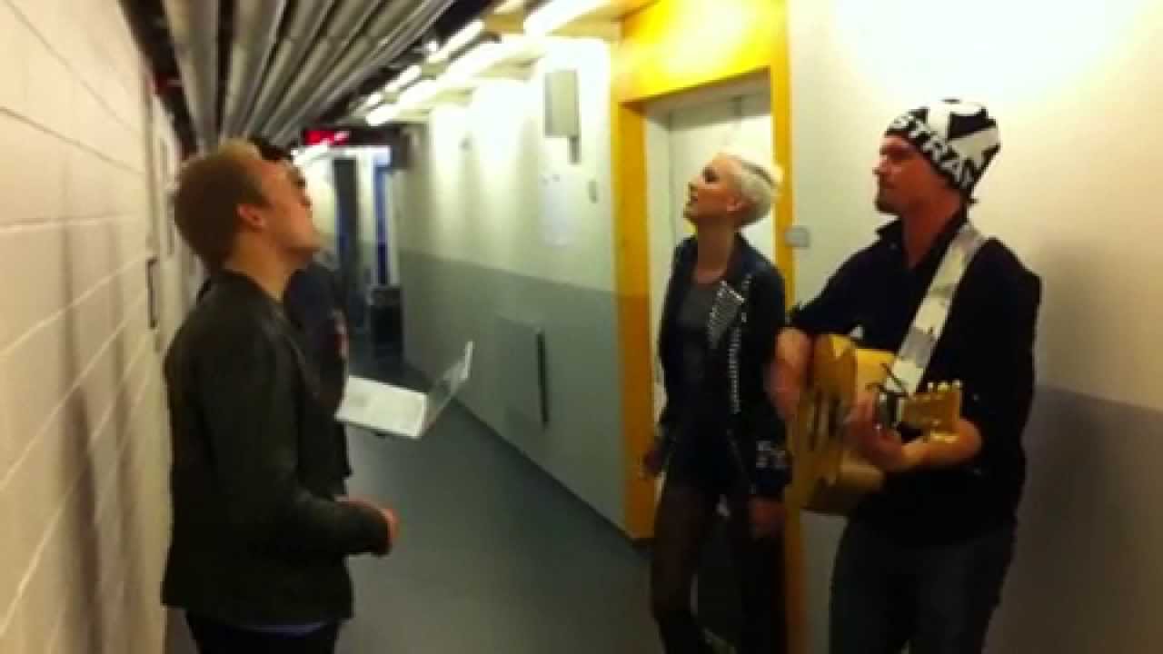Idol 2010 - Olle och Weise -  Bob Sinclar World, hold on