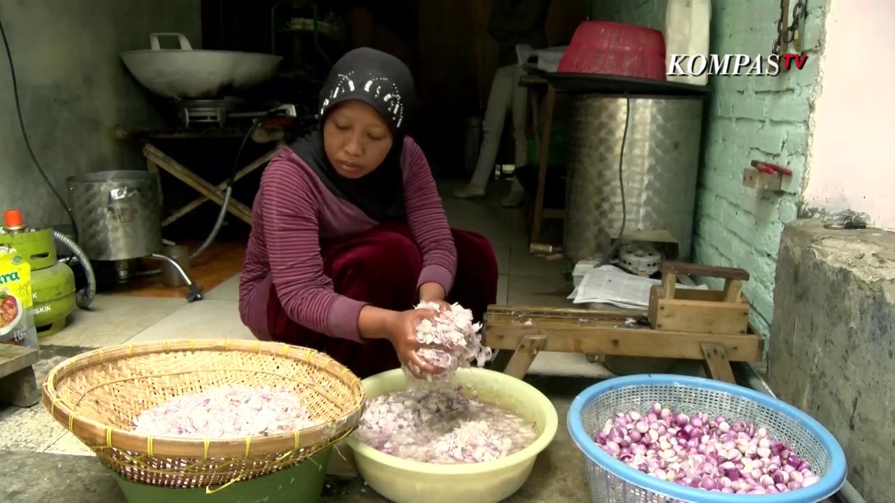 MBOK JABRIK , INOVASI BAWANG GORENG ANEKA RASA