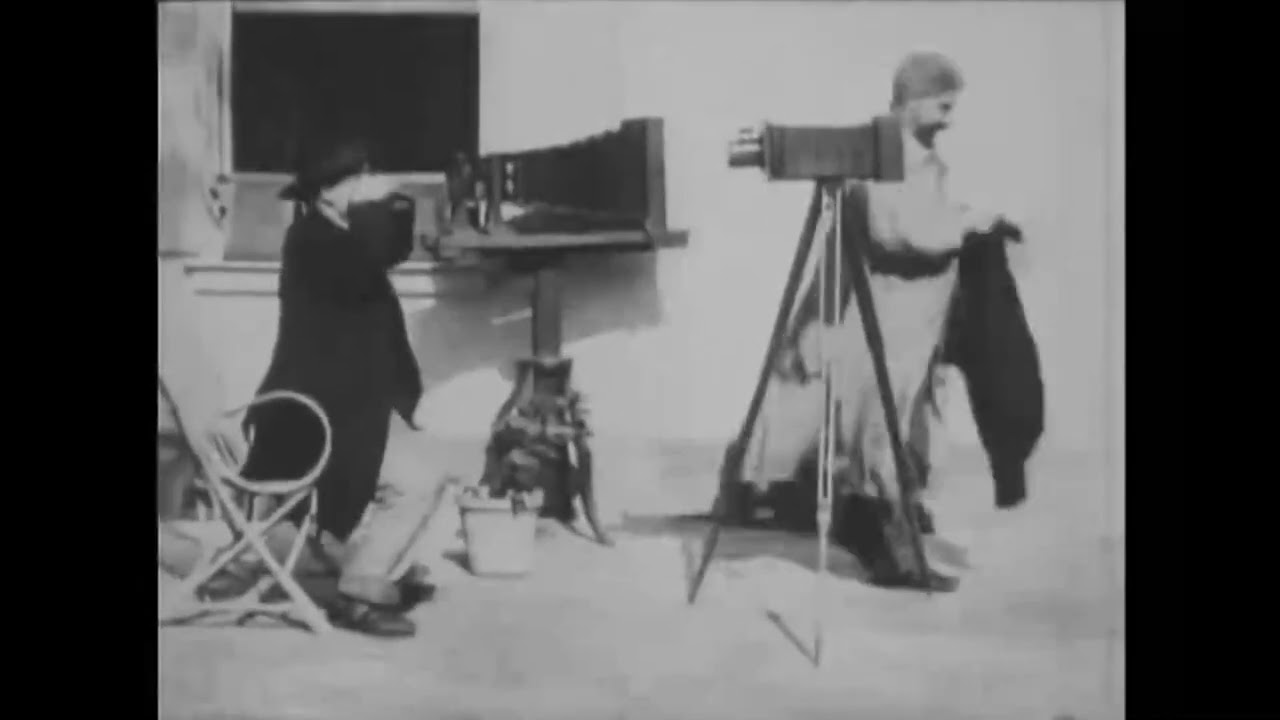 Chez Le Photographe (1900) Alice Guy Blaché