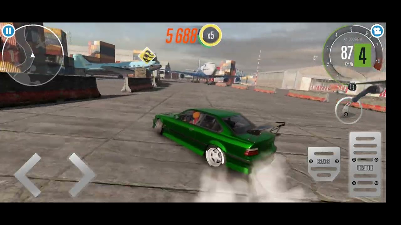 Drift Racing 2.😱!POLLO curvas radicais👏👏👇👇👇👇link do jogo na descri&ccedil;&atilde;o.
