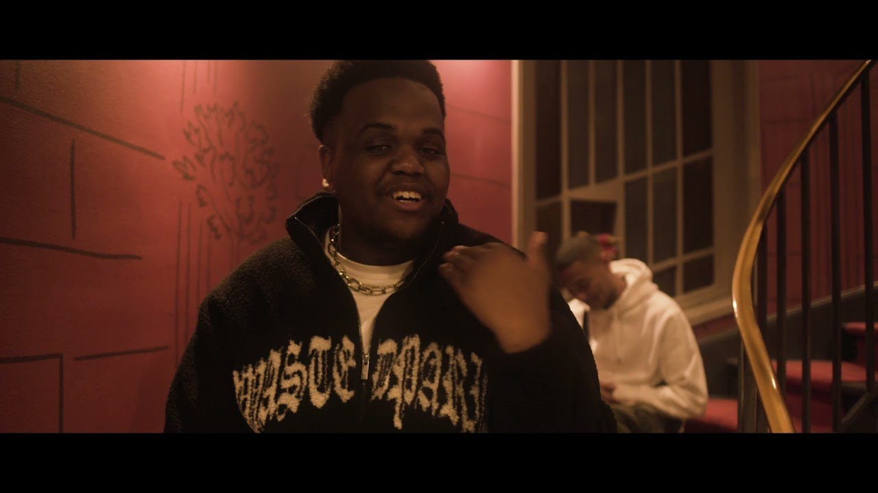 JE REAGIS AU CLIP DE Kinda x Evan - Toxic