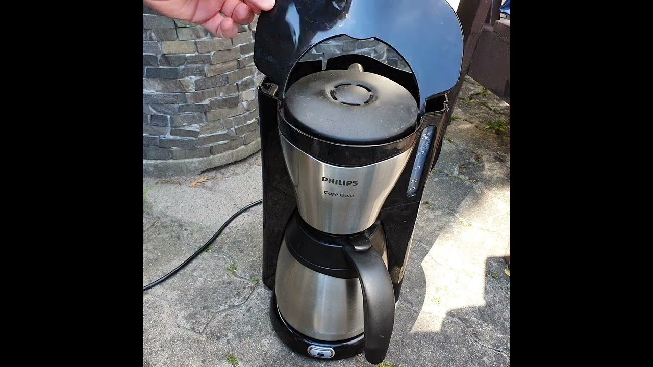 Making coffee with the Biltema Elverk   Digital Electric Generator DG 1250is