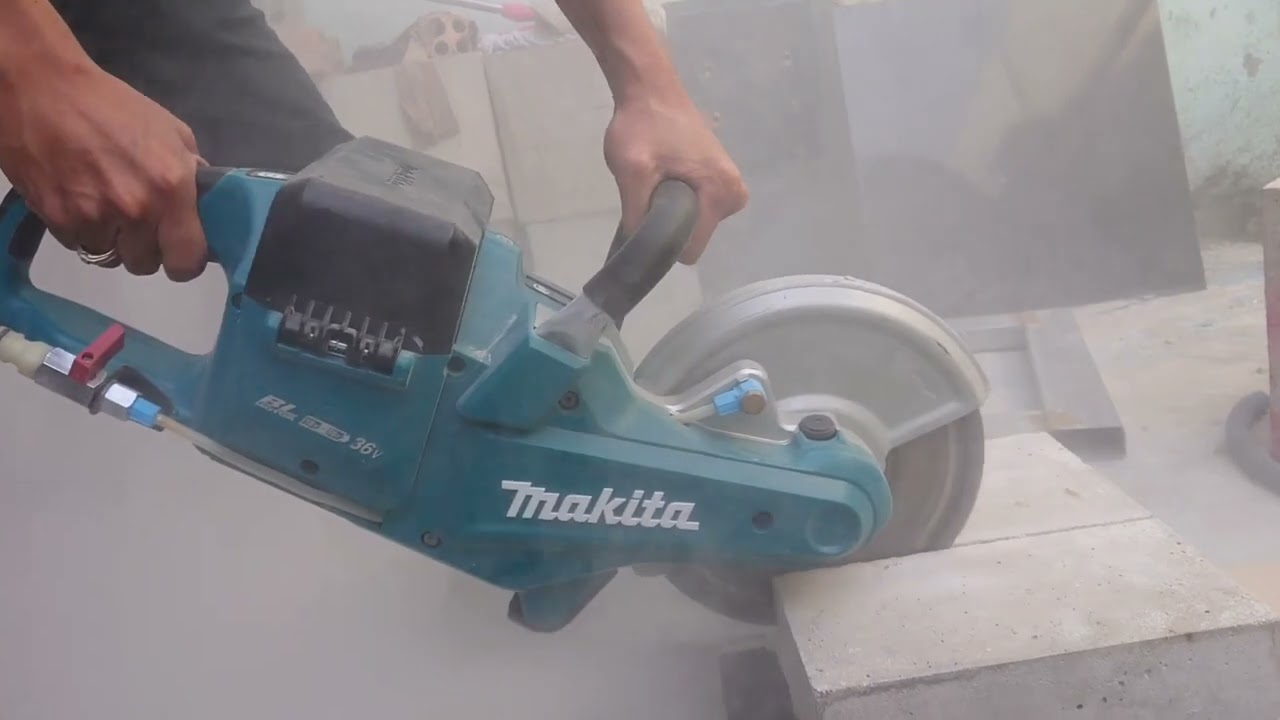 Concrete Cutting Makita DCE090  Cordless Power Cutter 9