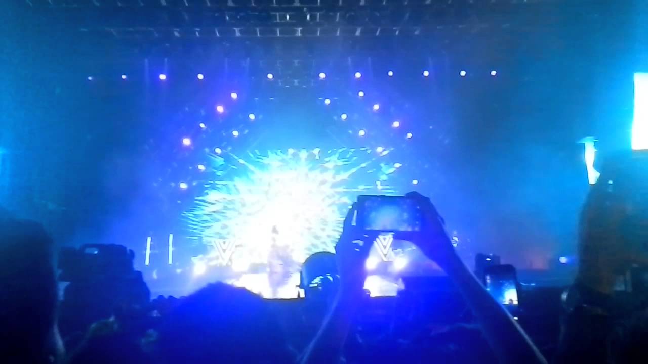 Katy Perry - Firework - Bogotá, Colombia Live at The Prismatic World Tour
