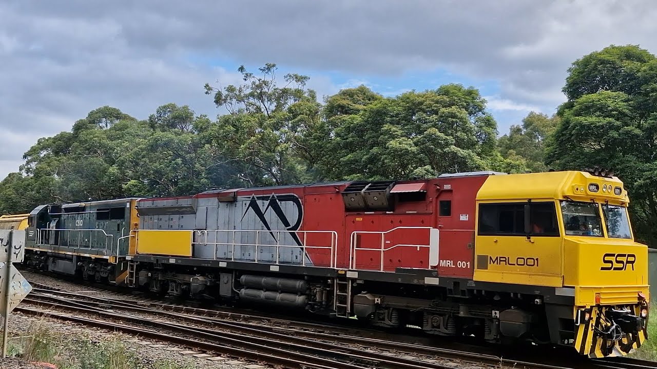 07/03/26 SSR Westons Grain Train 3140 passing Chullora West Junction 