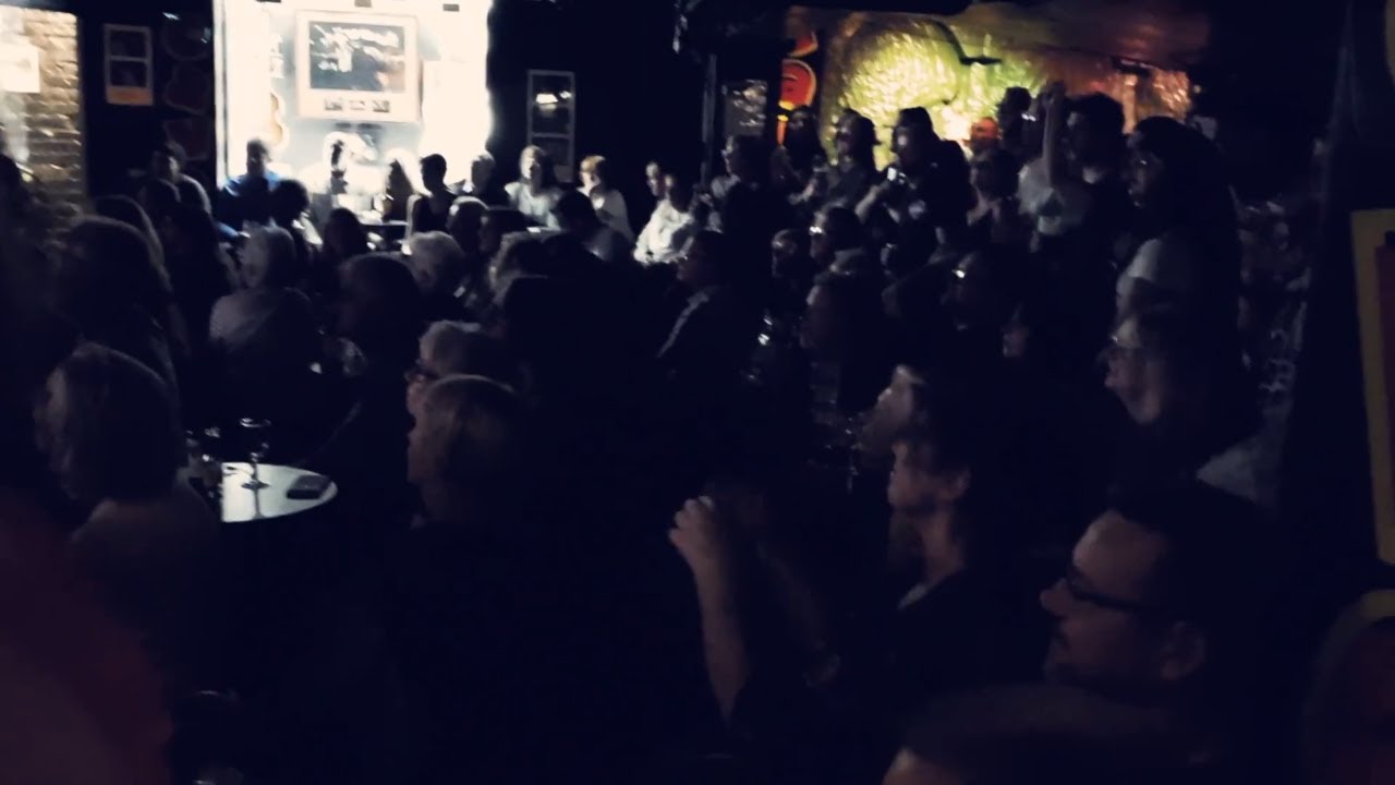 6-Handle with care Live - Diego Souto and The Revolvers (At the Cavern Club)