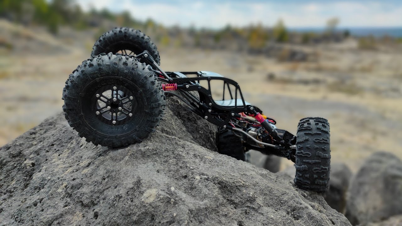 Axial XR10 MOA Comp Crawler Gate Practice 3