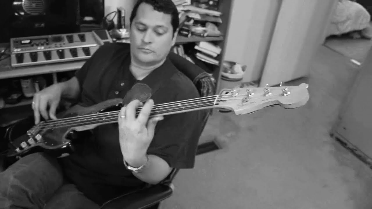 Fretless Girl from Ipanema
