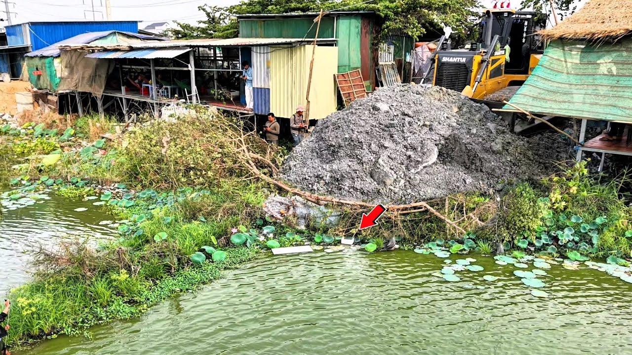 Start New Project Dozer DH17C3 Skill For Building The Water Using Stones For Fill Landfill Pushing