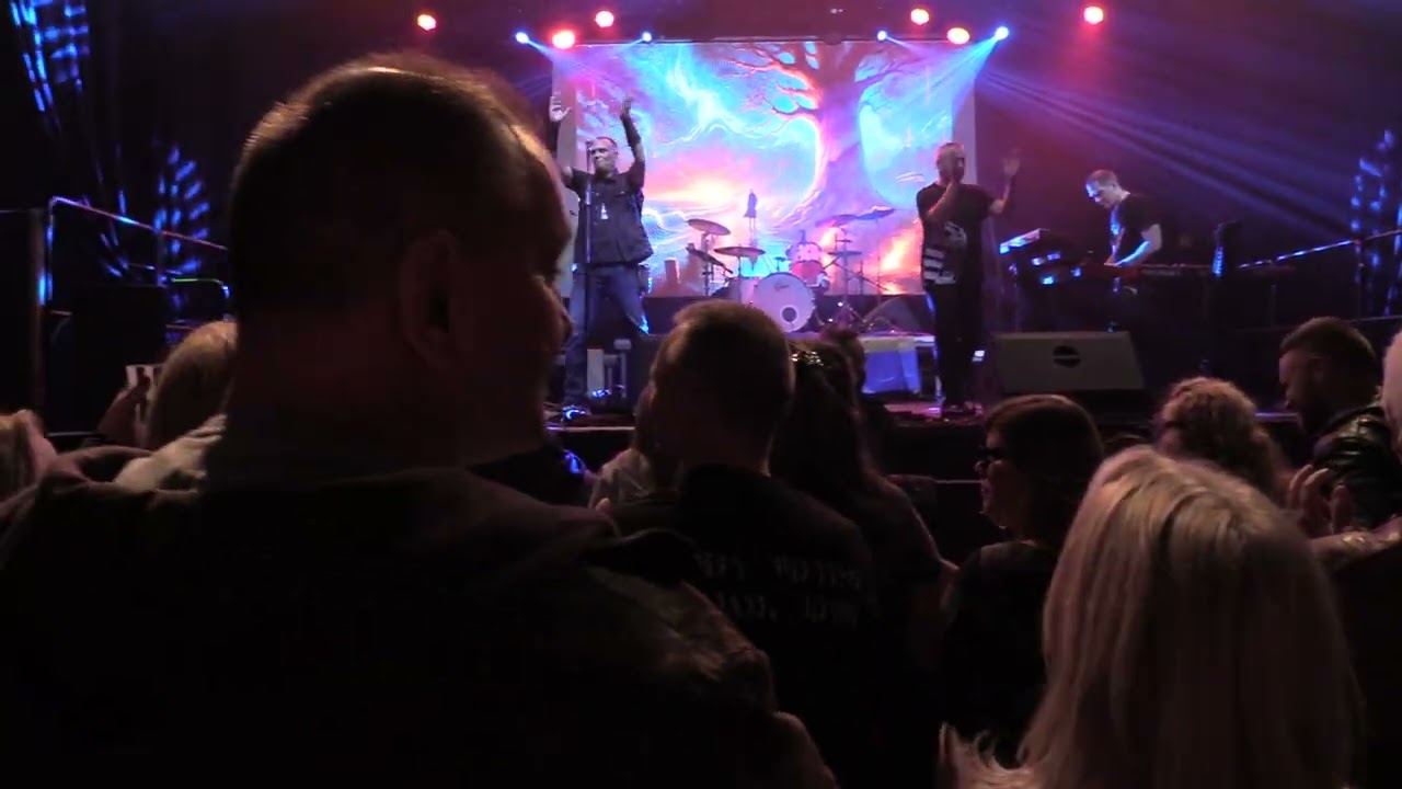 Fábián Zoltán zenekaros nagykoncert - Üzenet haza (Budapest,2025.11.08.)