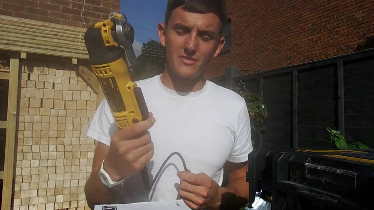 Dewalt DWE315KT multitool test and review for screwfix