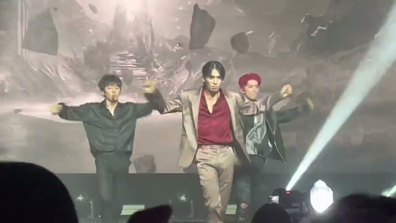SF9- Taeyang, Hwiyoung, Chani: Valhalla | Chicago 2022 LIVE FANTASY #4 DELIGHT Tour