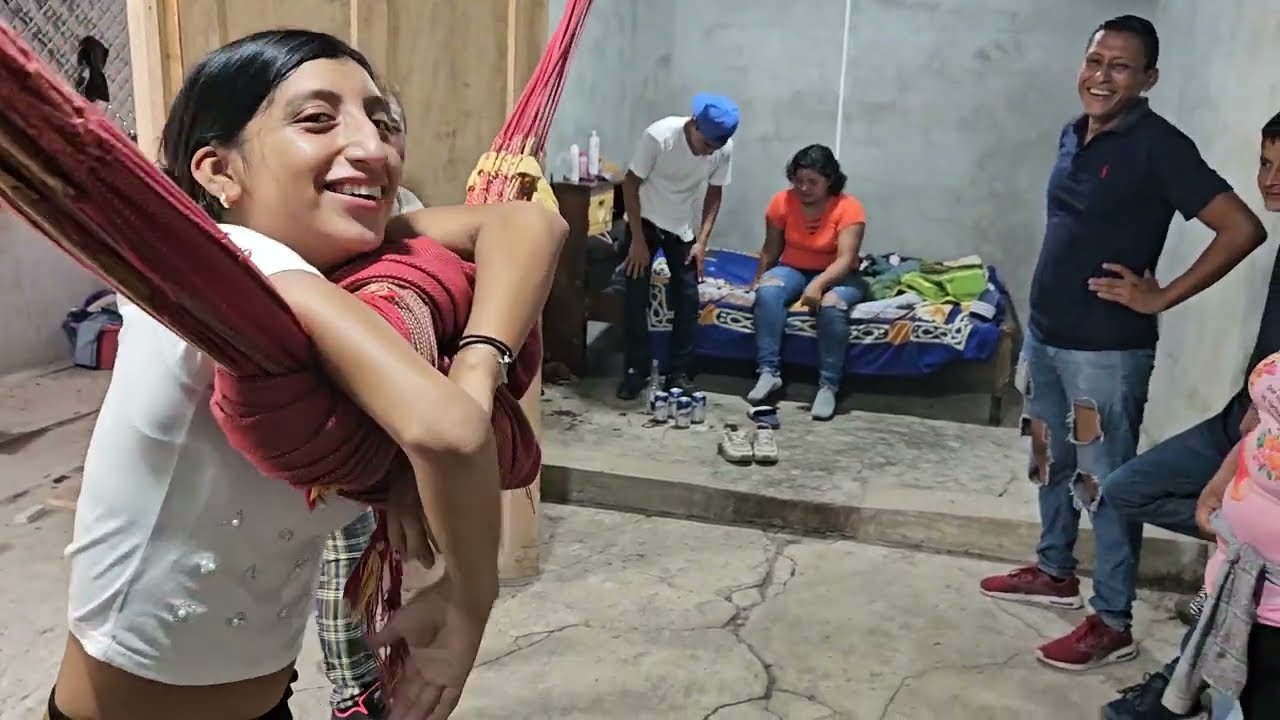 ARACELY llegó buscando a Morelia y MAKLE la arrastró Toda😱