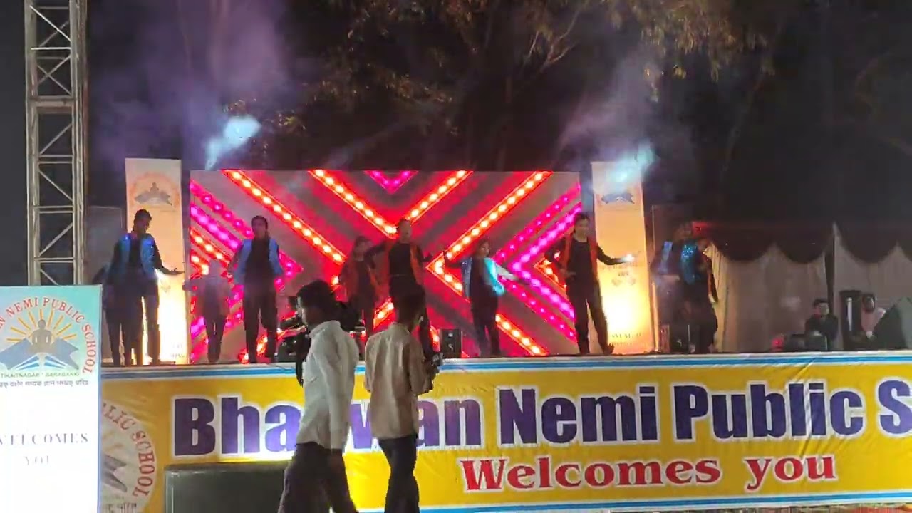 Bhagwan nemi public school annual function mix song performance 
