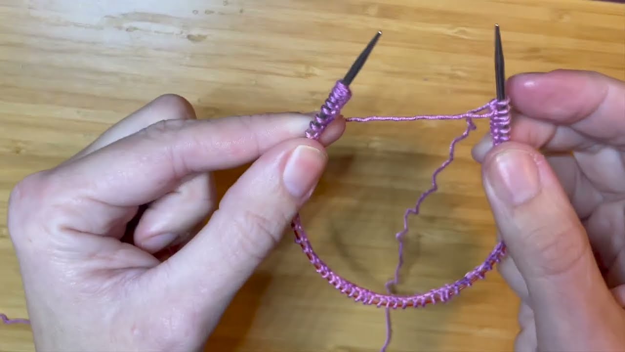 Sokken breien, Noorse opzet, rekbaar opzetten van sokken, norwegian setup knitting, twisted cast on