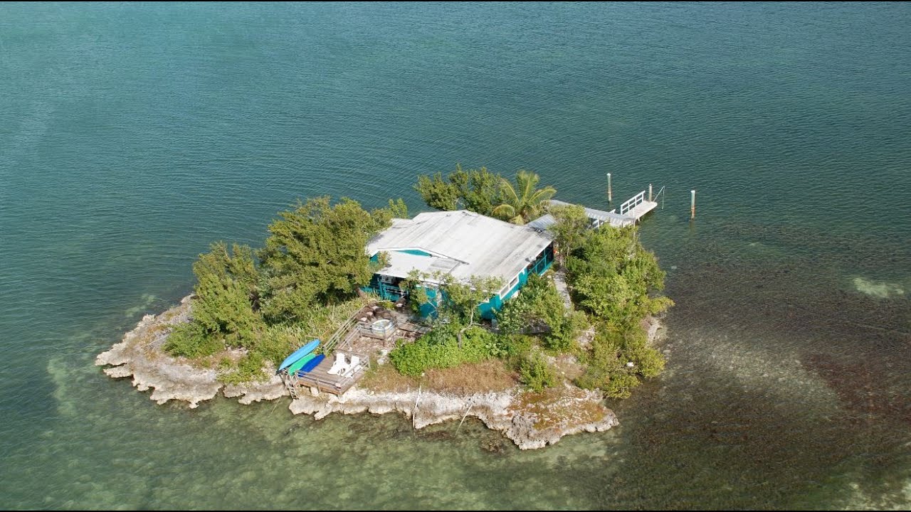 Pretty Joe Rock - Private Island For Sale