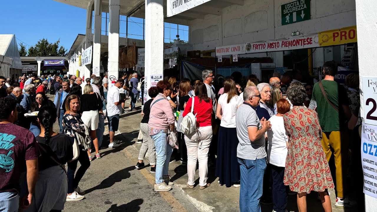 Viaggio tra gli stand delle Pro Loco e dei produttori di vino alla Festa del Vino Monferrato Unesco