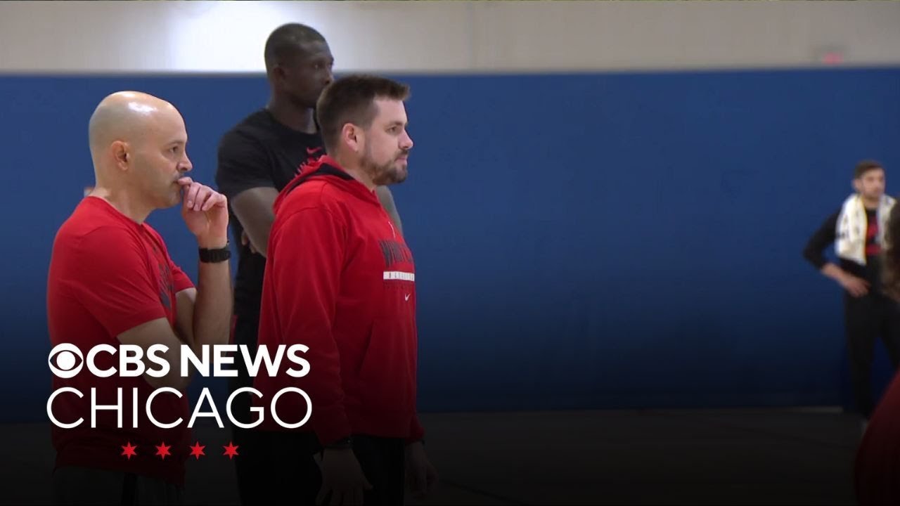 Bulls Head Coach Billy Donovan's son thrives as head coach of G-League team