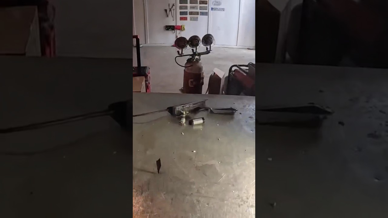 How To Fix a $950 Leak Detector #hvacguy #hvac #hvaclife #leakdetector