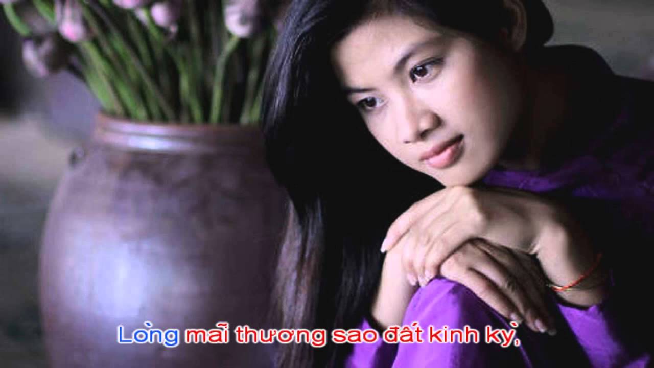 Nhớ người em gái Huế thương