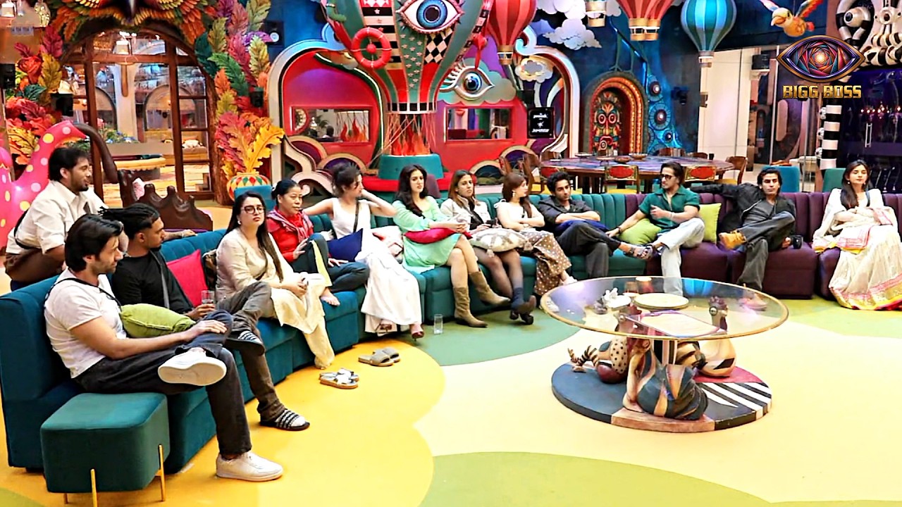 Bigg Boss 20 PROMO | Gharwalo Ke 75% Ration Ke Liye Mahi, Aasif aur Uditi Ne Khoya Vishesh ADHIKAAR