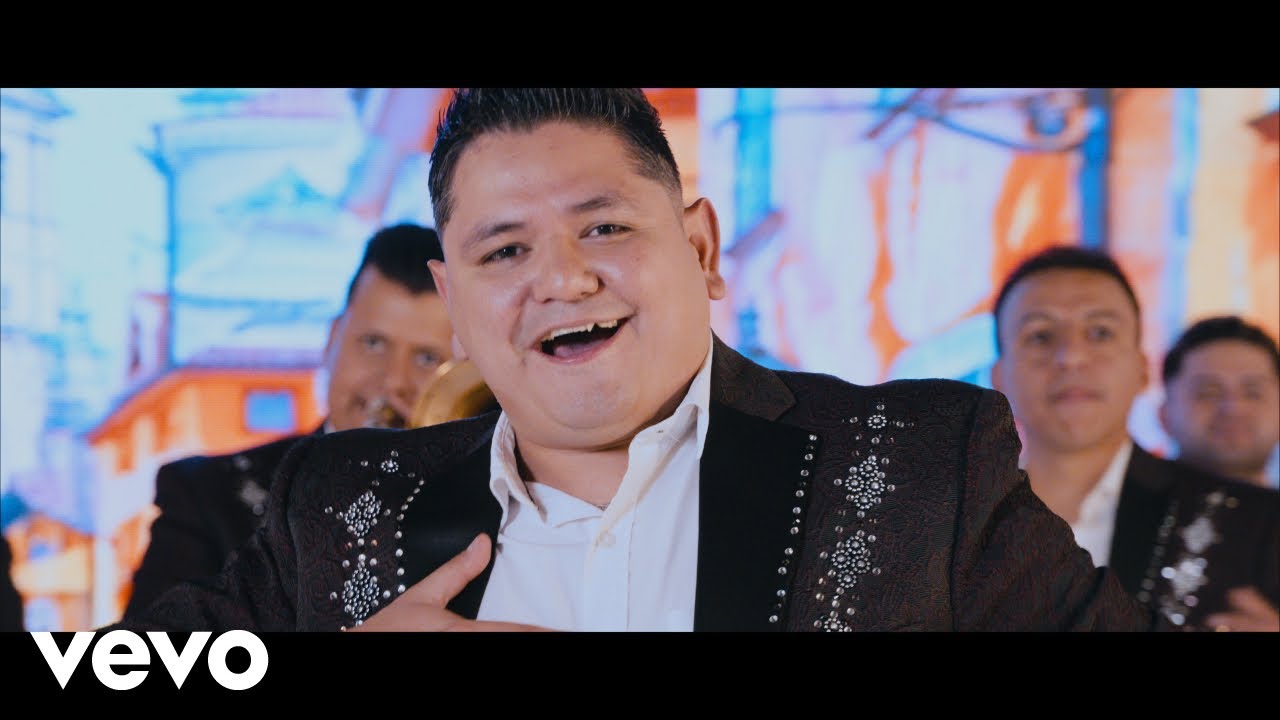 Aarón Y Su Grupo Ilusión - Me Enamoré