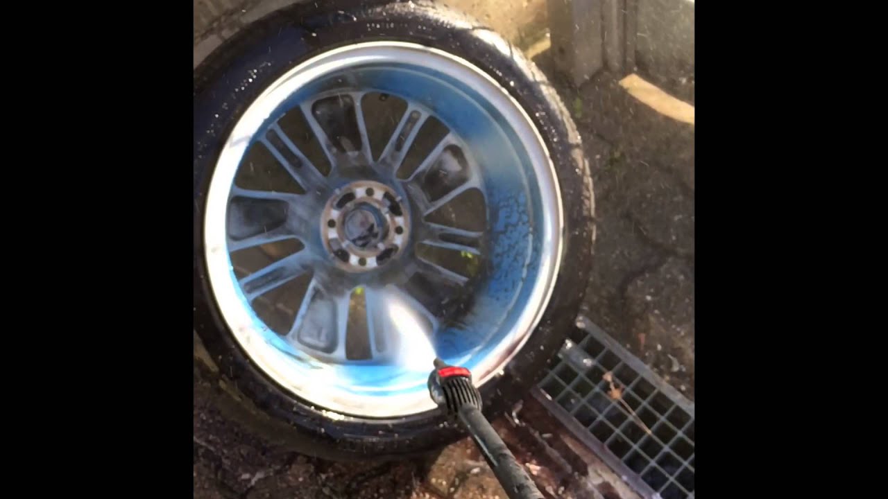 Gtechniq C5 after 6 months - Renault Clio IV 17 Inch Rims