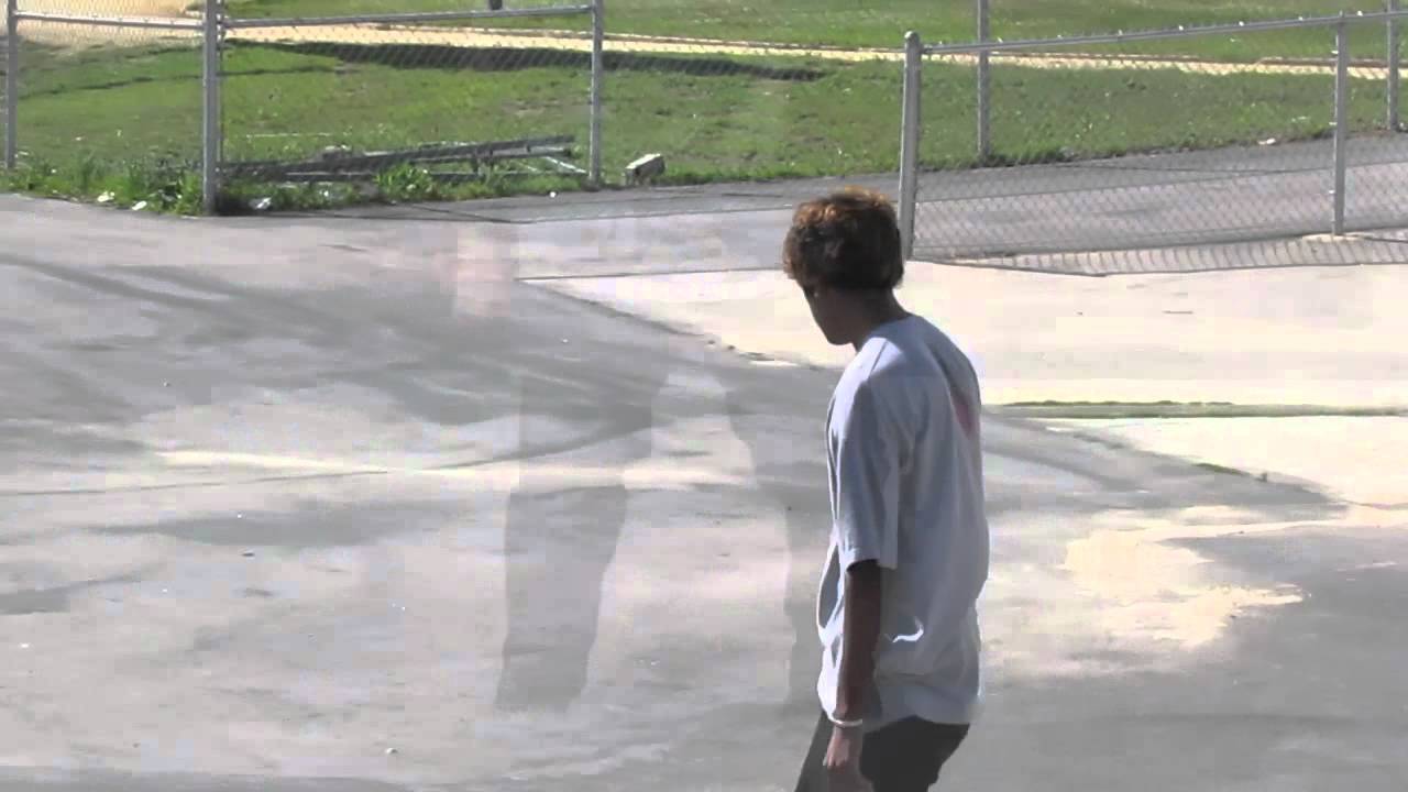 ERIK CABRERA - SW NOSE MANUAL FAKIE LASER OUT !!!!!!!!