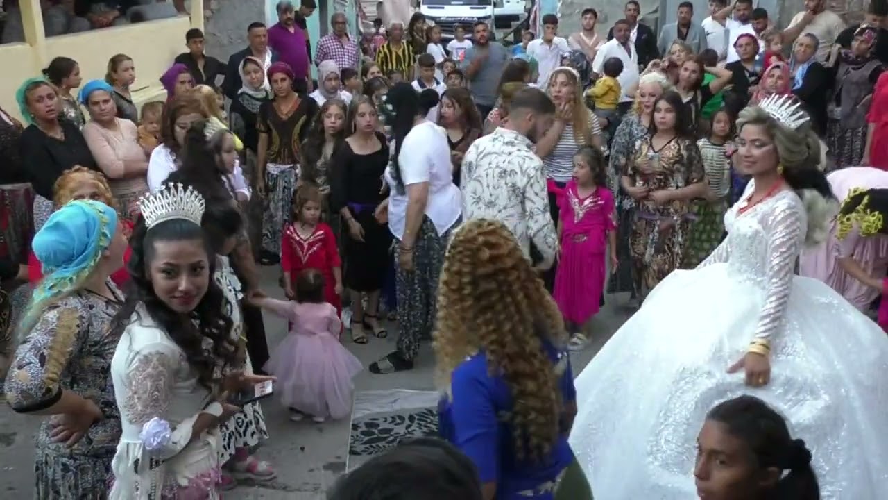 IRMAK&EFEKAN*** KINA GECESİ***İZMİT ROMAN DÜĞÜNLERİ