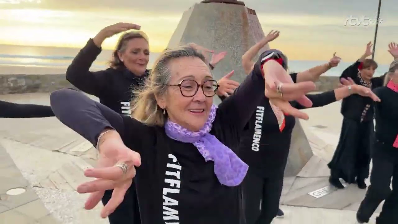 ESPECIAL BAILANDO POR LAS CALLES DE TARIFA NAVIDAD 2025