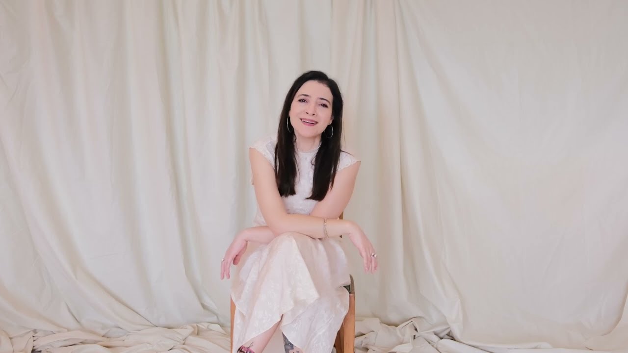Ezgi Köker - Tenimdeki Çiçek