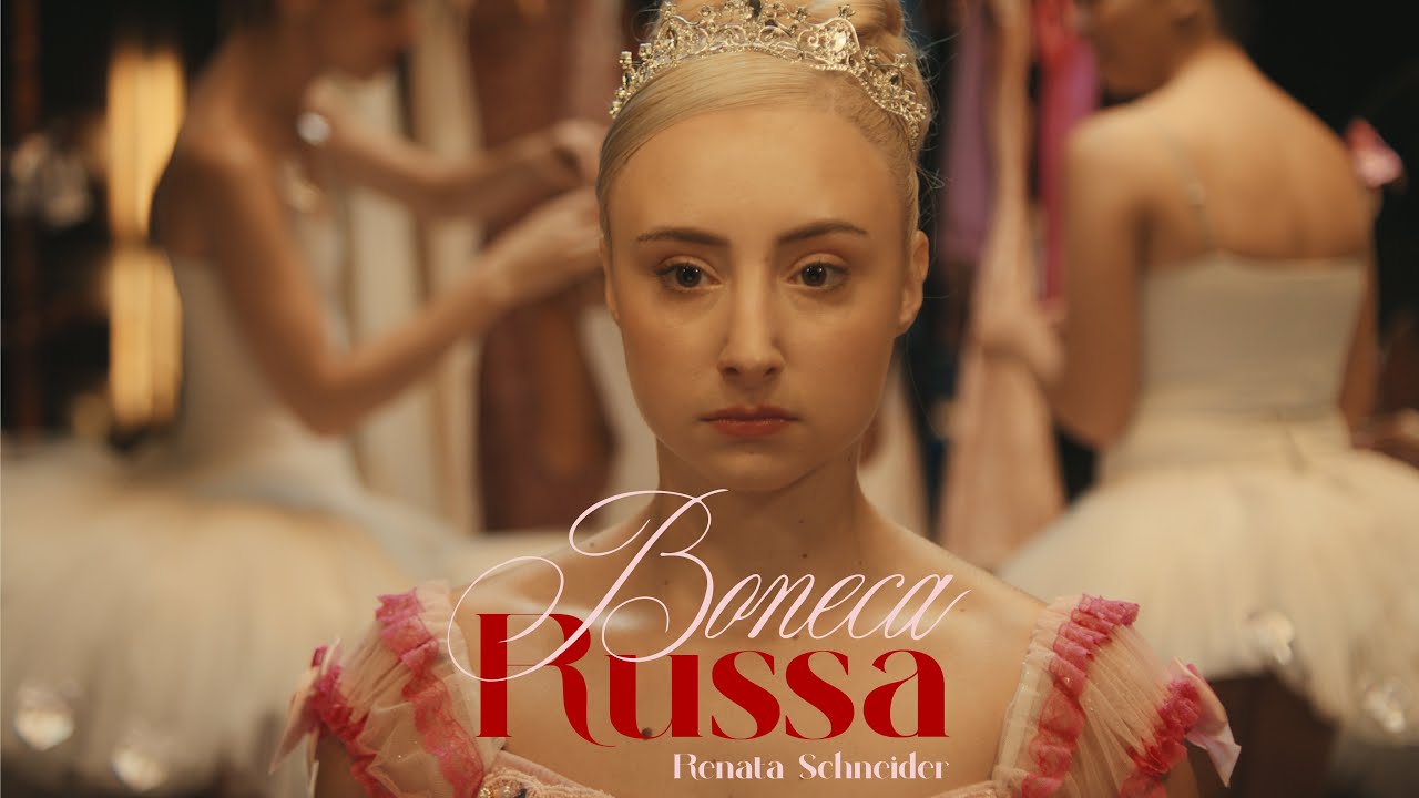 Renata Schneider - BONECA RUSSA (Clipe Oficial)