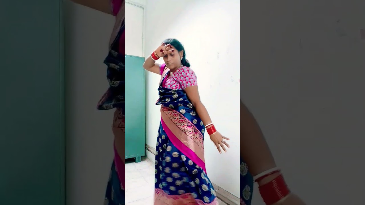 Saree link @bharatjogsan971 9f #shorts #dance #shreesmita #dancechoreography