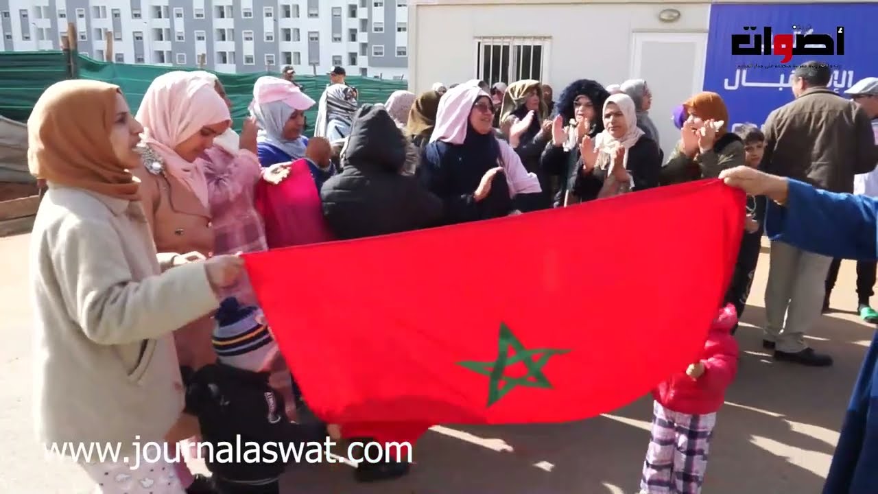 ضحايا مشروع اقامات أكدال 2 بسلا الجديدة يحتجون للمطالبة بالسكن مخلصين فلوسنا كاش ومستافدناش