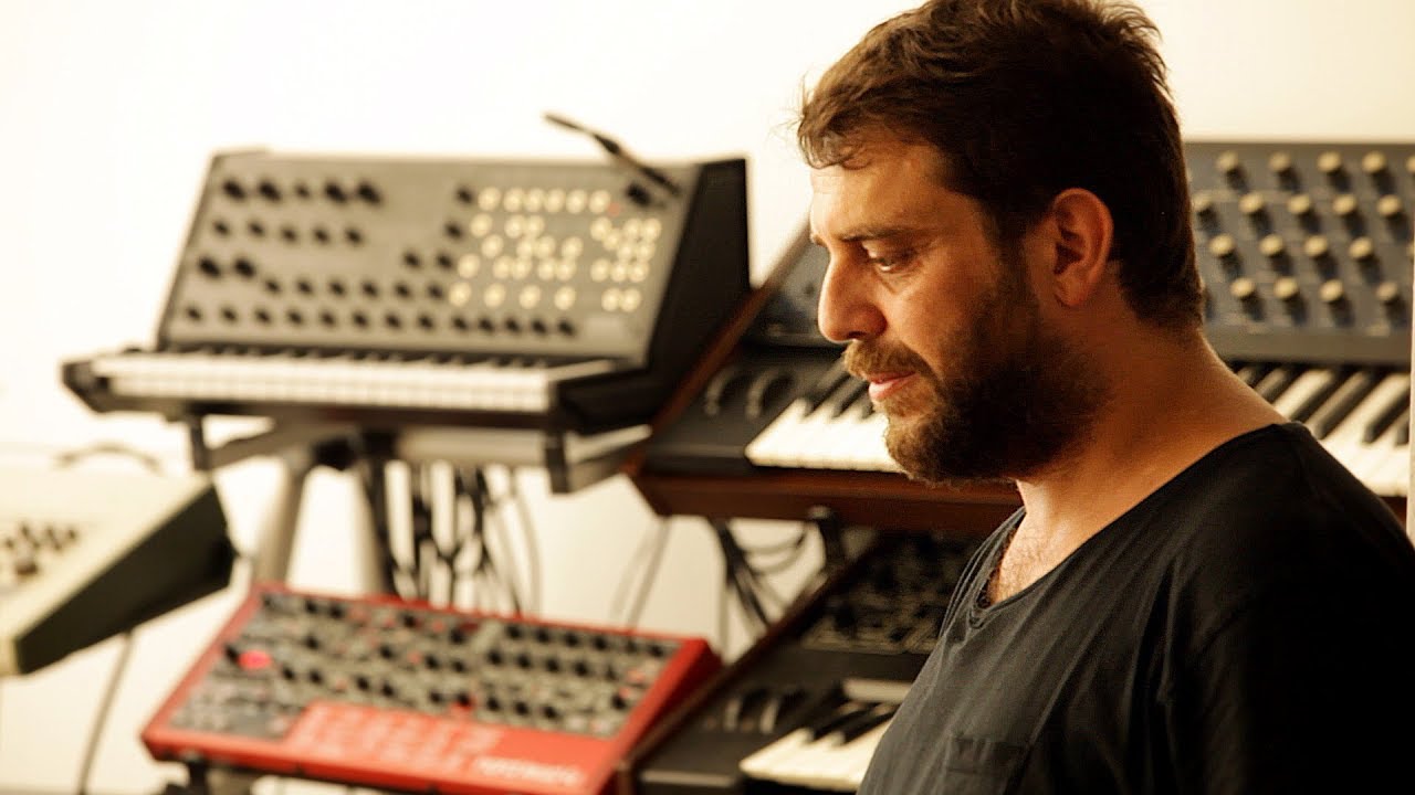 Beyond the Decks: DJ Tennis Unleashes Culinary Brilliance in the Kitchen! (Electronic Beats TV)