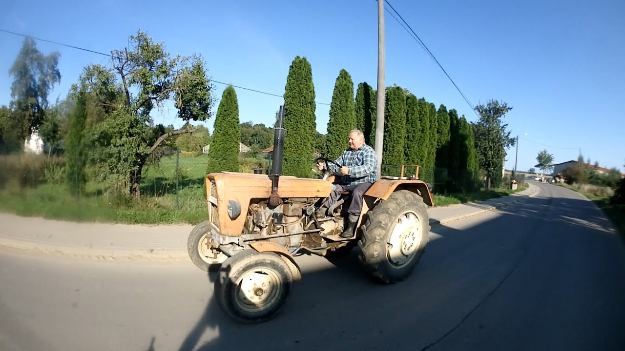 Ursus C 330 ścina łęty