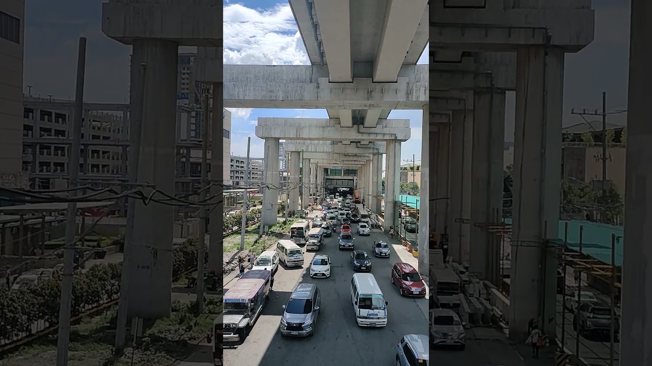"WOW! North Ave x Mindanao Ave Intersection Tour | Quezon City 4K Ultra HD Walkthrough"