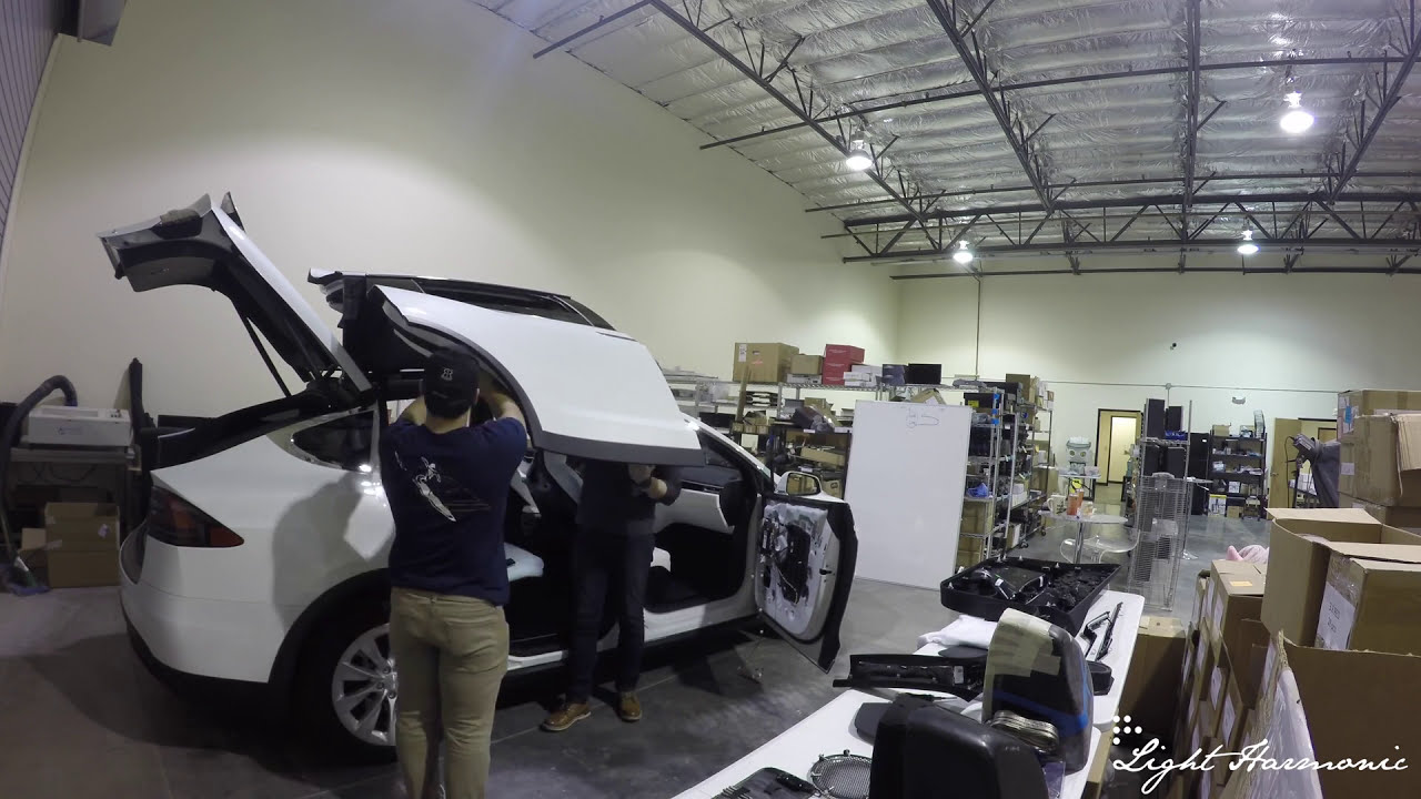 Light Harmonic Tesla Model X Installation Video - Door speakers