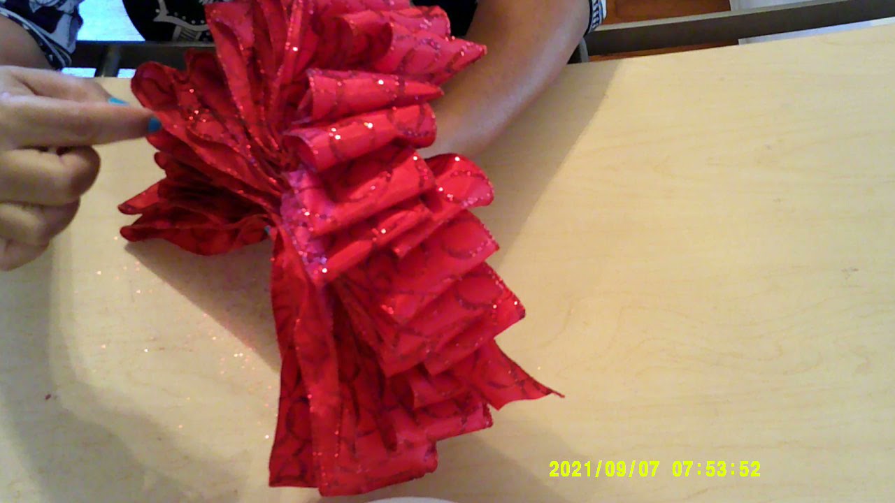 How to make a Christmas Bubble Bow