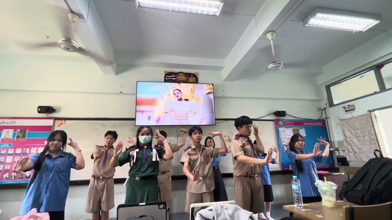 รำเพลง อสงไขย ม.2/1 เลขที่ 1 2 5 13 20 27 29 31 36