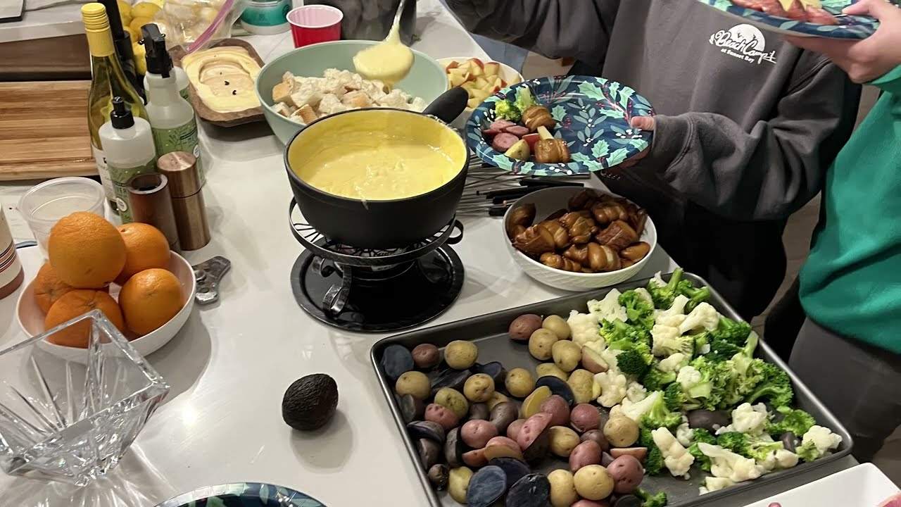 The best fondue set? Art'estia 10 Piece Cast Iron Fondue Set Review & Unboxing!