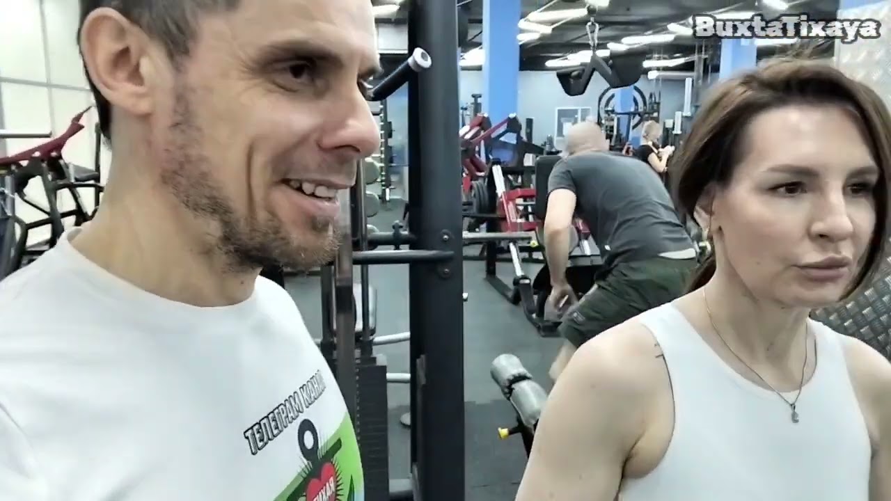 Сходил в фитнес-клуб Платинум пообщался с посетителями(Для ТГ канала район Бухта Тихая) 