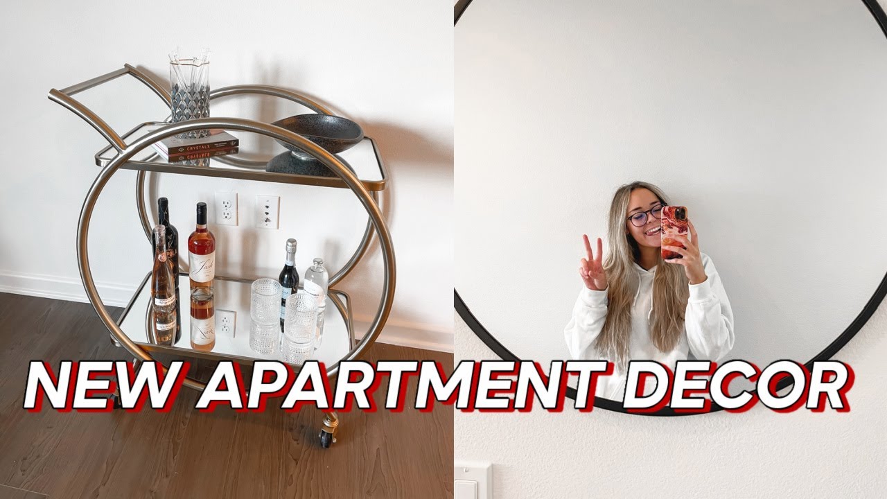 MORE APARTMENT DECOR, NEW BAR CART +I FINALLY HAVE A KITCHEN TABLE | Vlogmas Day 7