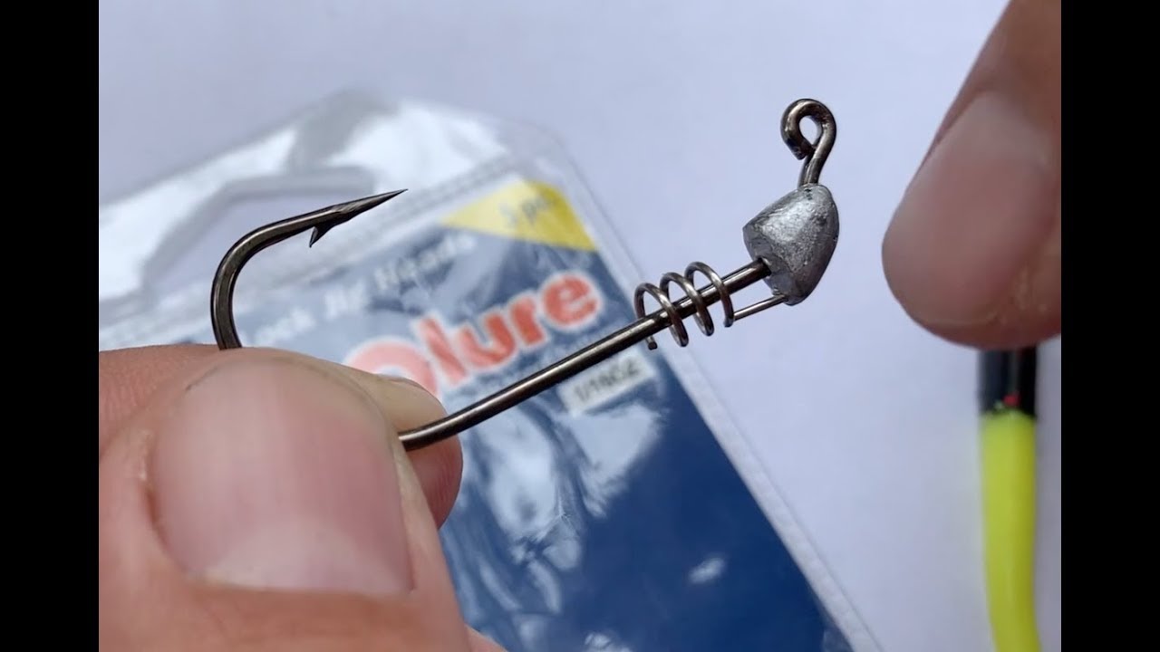 How to Rig Spring Lock Jig Heads on Soft Plastics || Fishing Saltwater