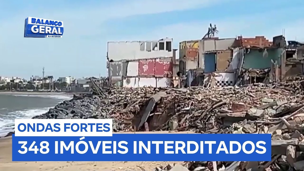 Moradores de bairro em Macaé (RJ) ainda enfrentam a destruição da ressaca do mar